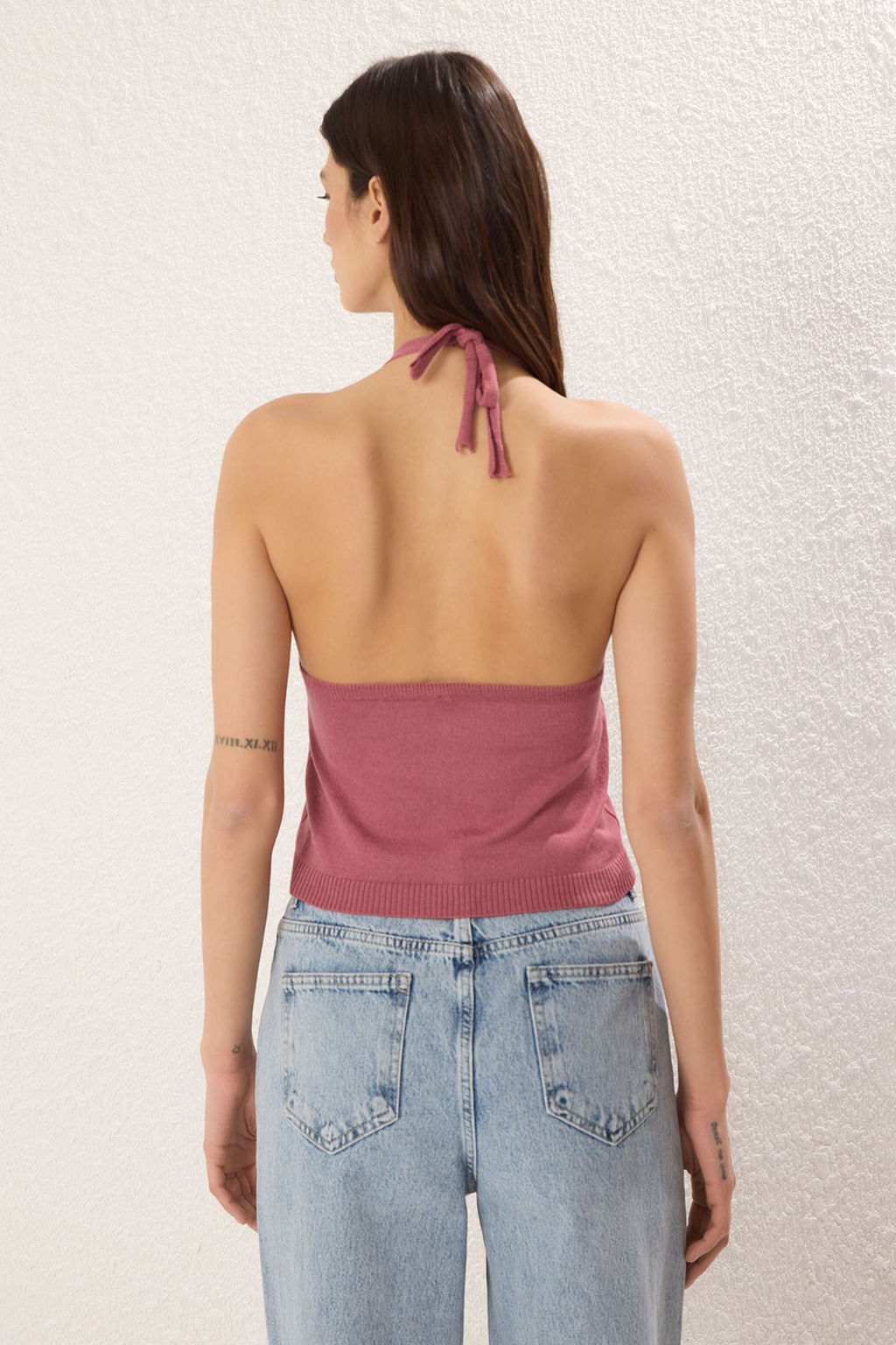 Trendyolmilla Gul Kurusu Crop Pamuklu Boyundan Baglamal? Triko Ince Bluz TWOSS25BZ00361