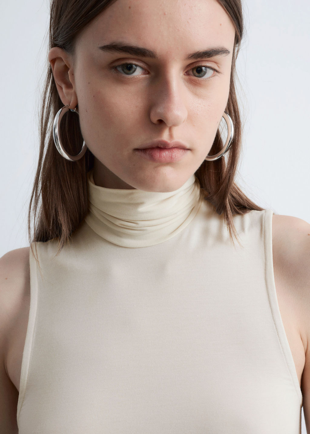 Top de cuello alto sin mangas - H&m фото 6