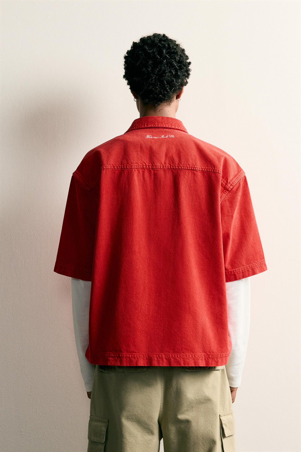 SOBRECAMISA BOXY FIT BORDADO PARCHES / Rojo - Zara фото 3
