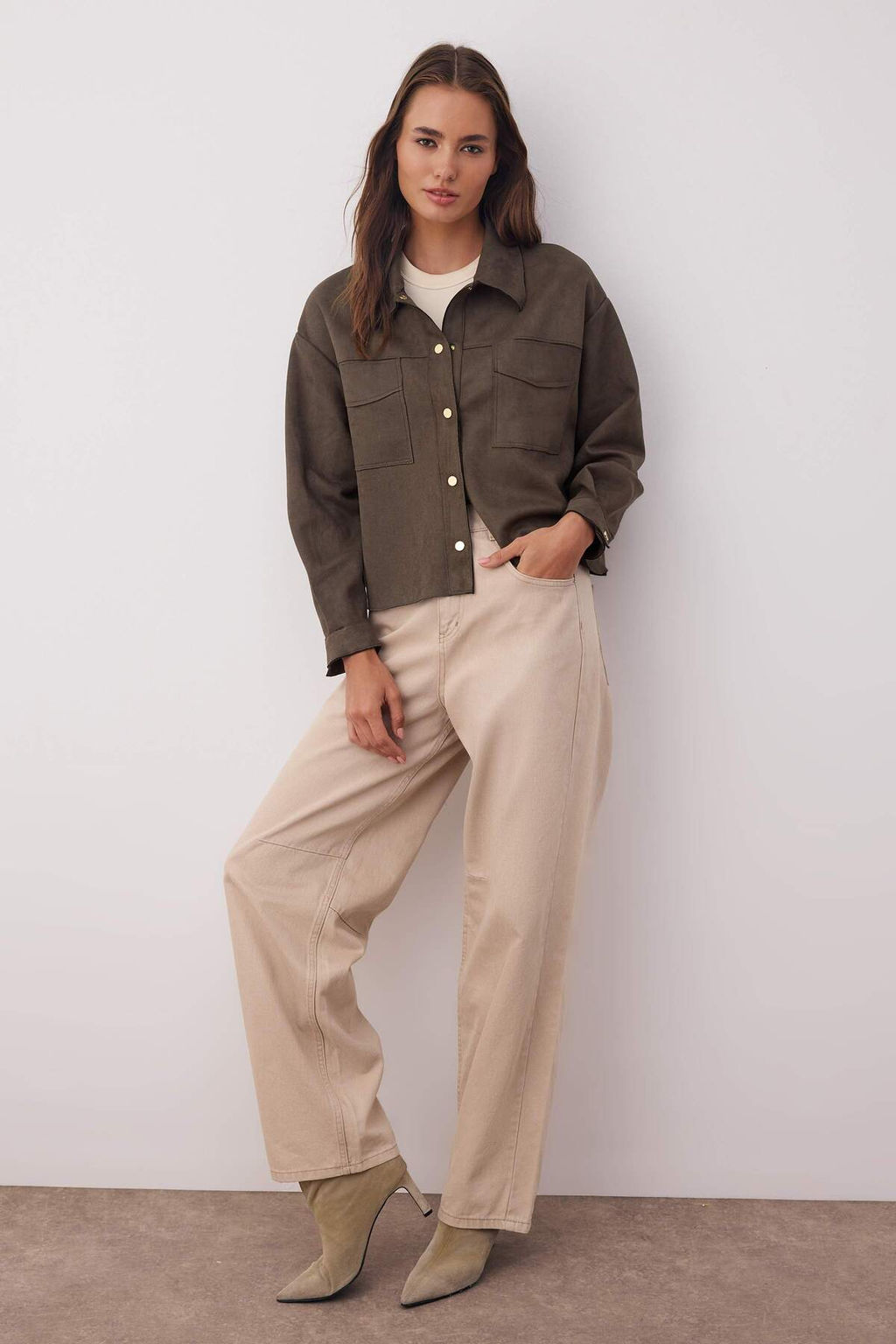 Kahverengi Gold Dugme Detayl? Suet Gomlek Ceket TWOAW26CE00016 - Trendyolmilla фото 6