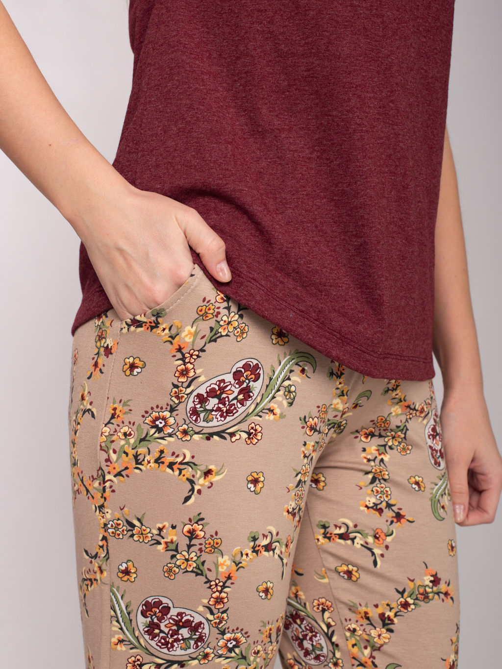 Костюм женский вискоза с бриджами "ЭЙПРИЛ" БОРДО