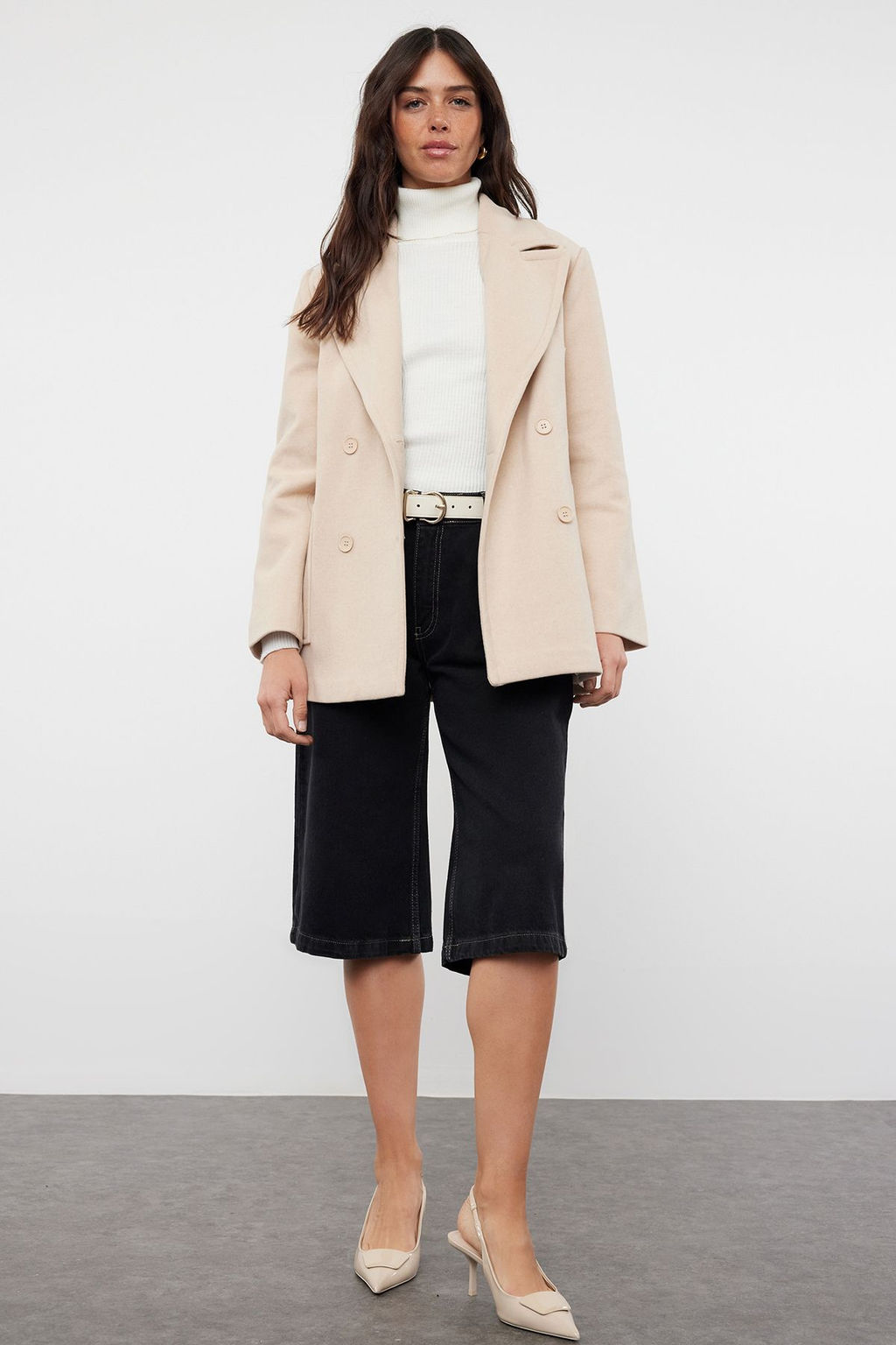 Tas Regular Cep Detayl? Yumusak Dokulu K?sa Ceket Kaban TWOAW25KB00007