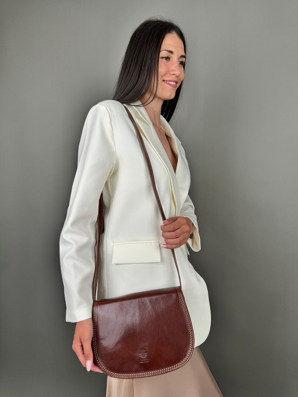 Сумочка женская из телячьей кожи