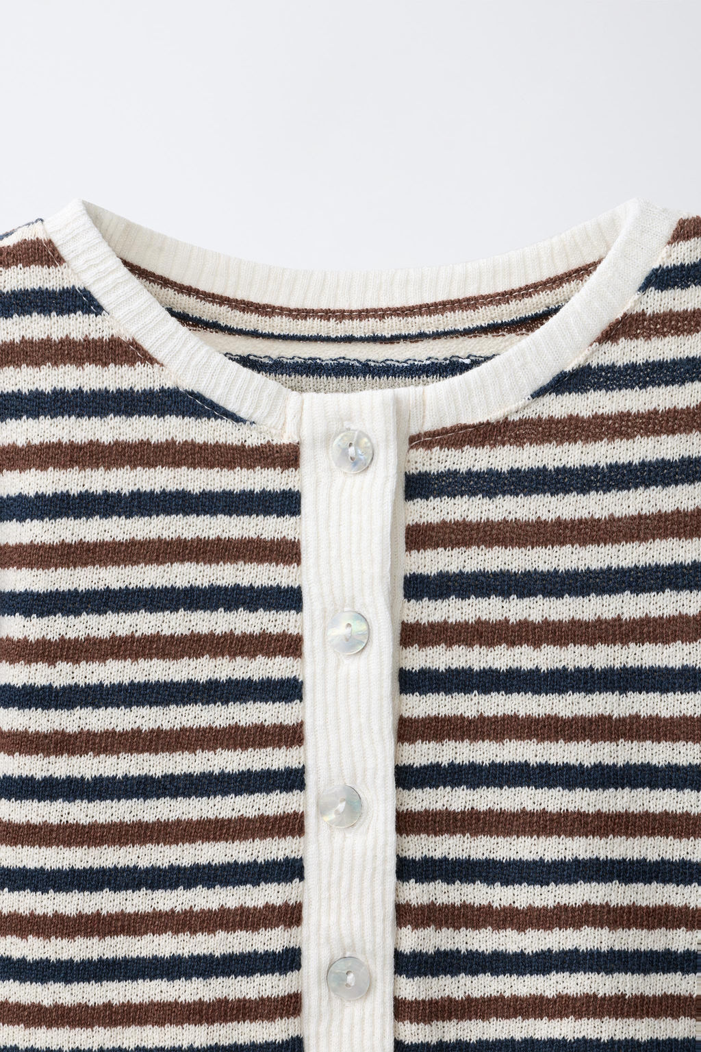 CHAQUETA PUNTO RAYAS / Rayas marrones - Zara фото 3
