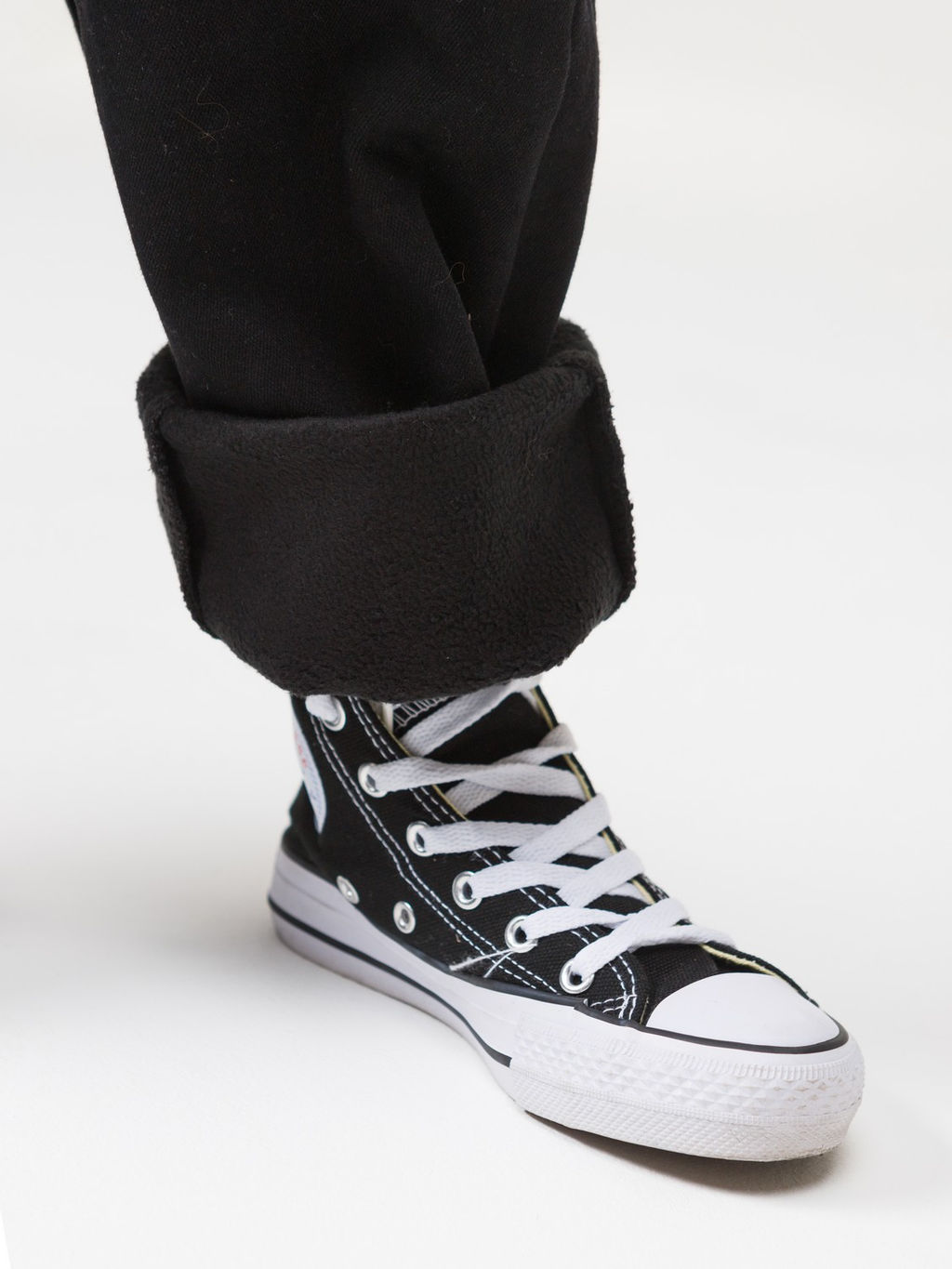 Джинсы-бананы утеплённые для мальчиков