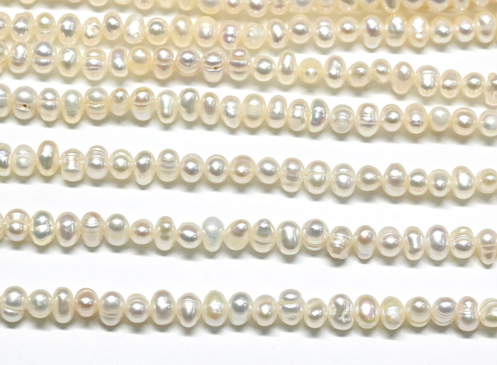 Бусины жемчуг рис 4*3мм цвет белый, 39см, 136 бусин Радуга камня