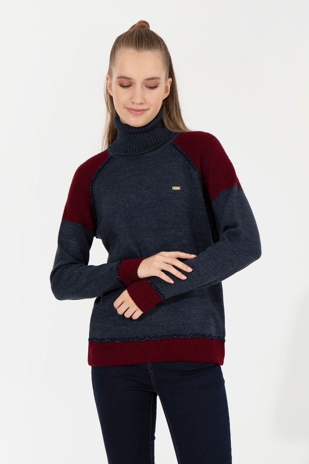 Kad_n Lacivert Kazak