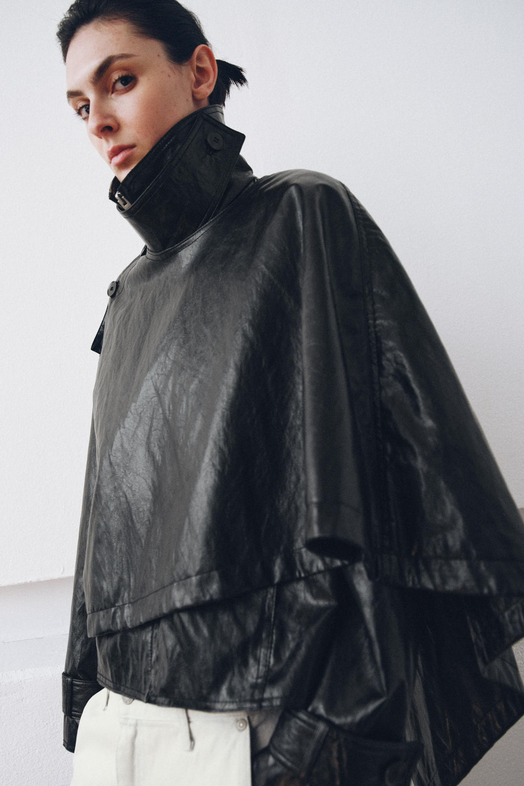 LEATHER EFFECT JACKET WITH SCARF ZW COLLECTION - Zara фото 13