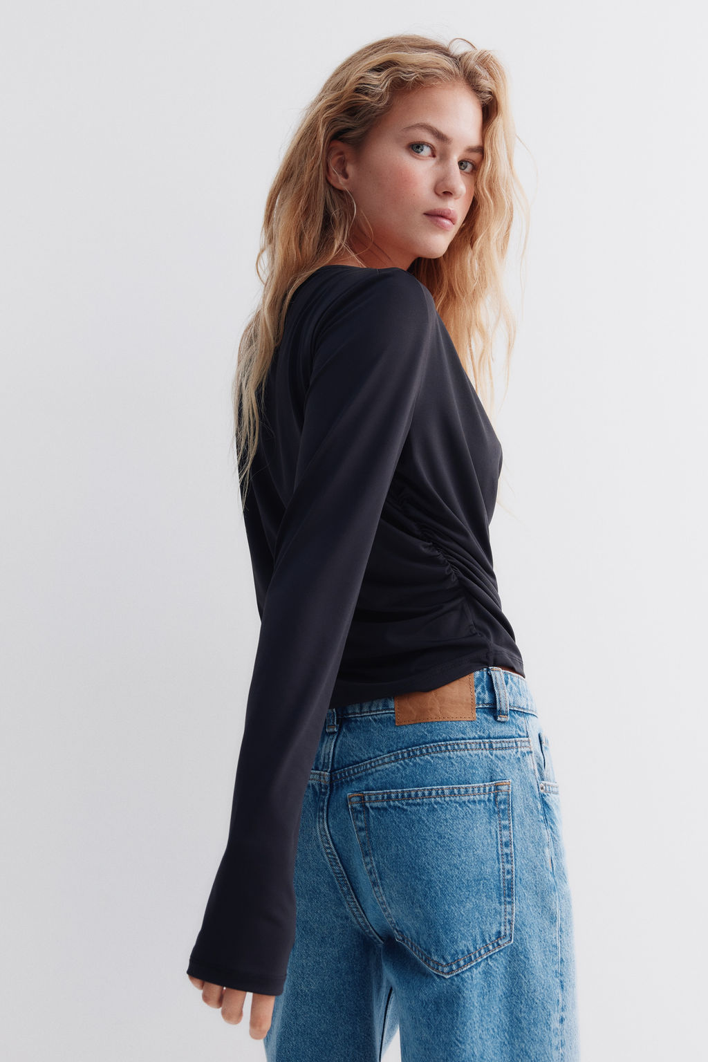 Top drapeado de punto - H&m фото 4