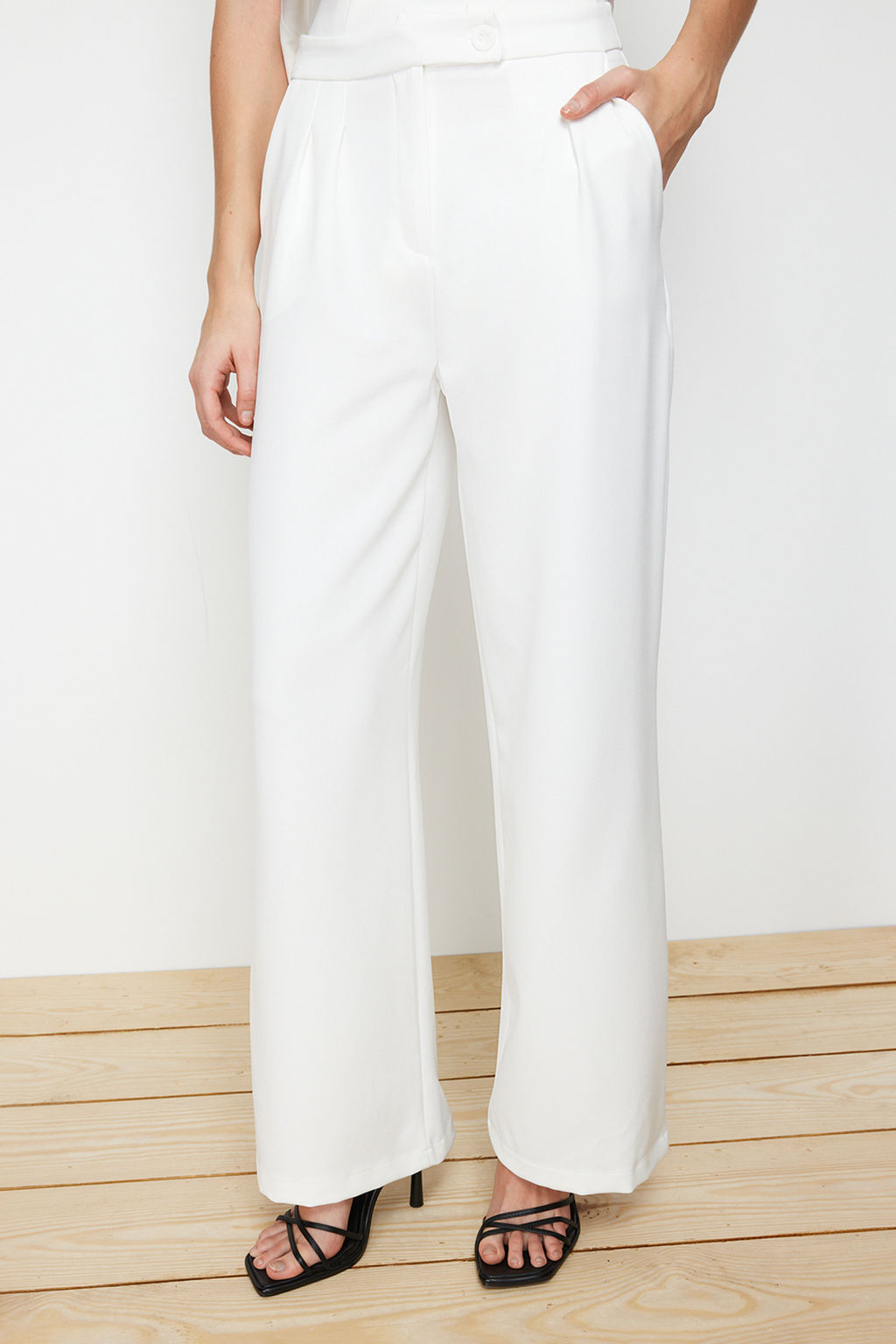 Ekru Wide Leg/Genis Paca Yuksek Bel Dokuma Kumas Pantolon TWOAW22PL0066