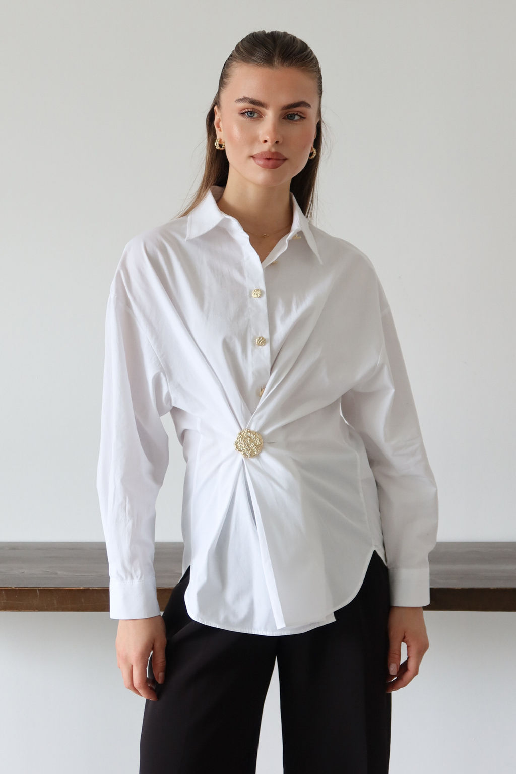 Beyaz Gold Aksesuar Detayl? Gomlek TWOAW26GO00137