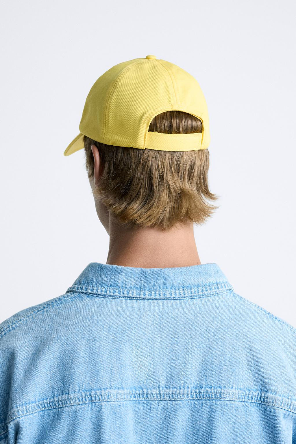 CAP WITH CONTRAST EMBROIDERY - Zara фото 3
