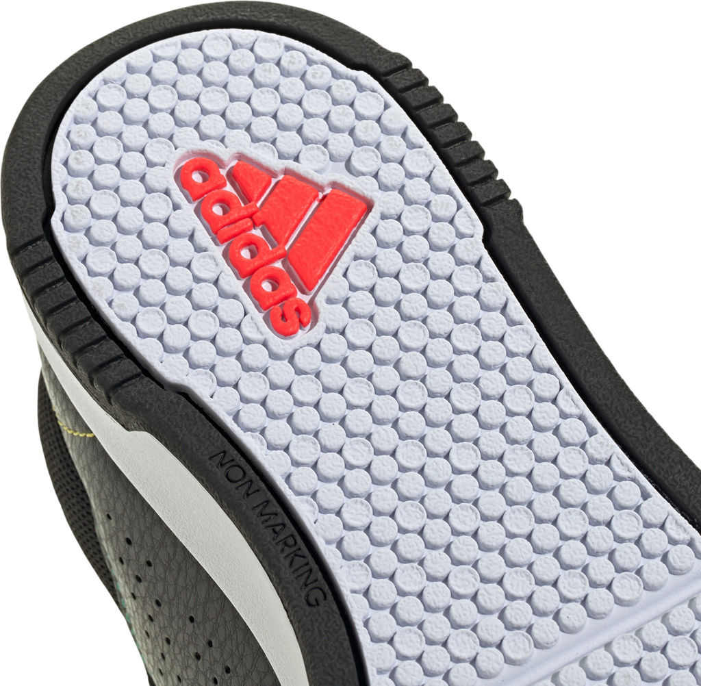 Кроссовки детские