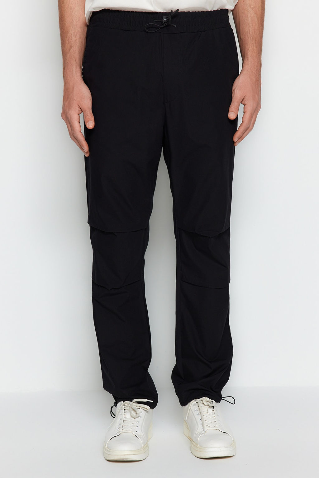 Siyah Jogger Fit Baggy Parasut Pantolon TMNSS23PL00045