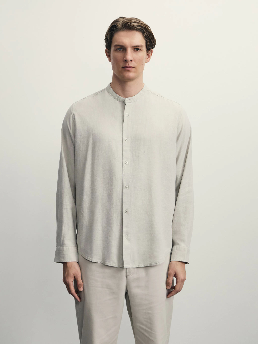 Рубашка regular fit со льном / Zarina  фото 3