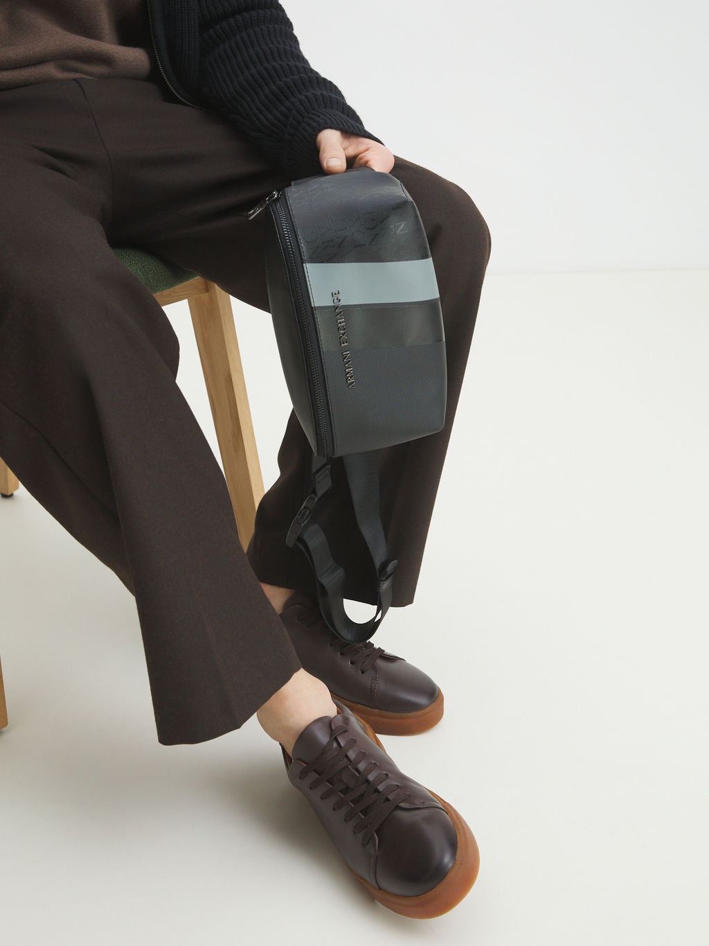 Мужская поясная сумка ARMANI EXCHANGE Артикул 4081420, черный фото 2