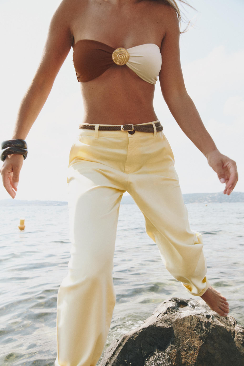 CHINO TROUSERS WITH BRAIDED BELT - Zara фото 21