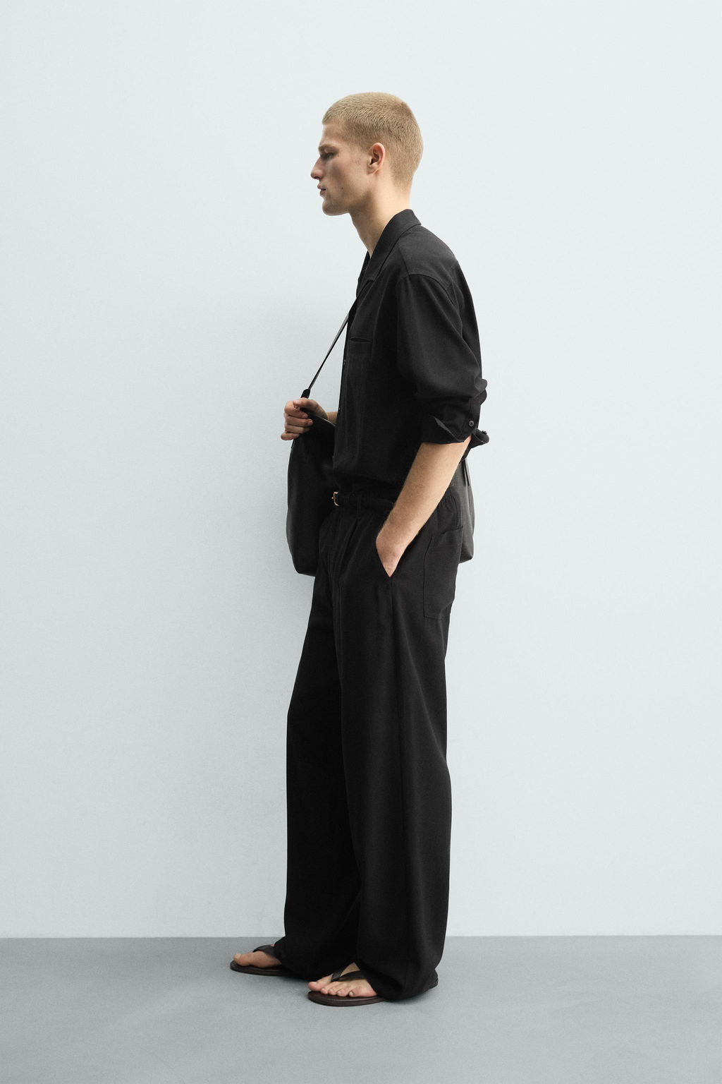 Рубашка Fluid Relaxed Fit черная