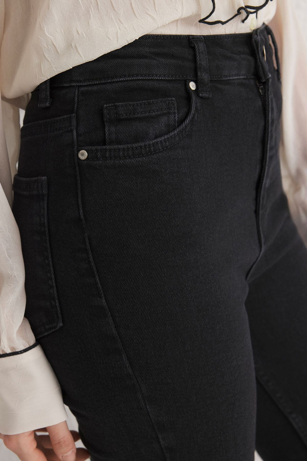 TRENDYOLMILLA Koyu Mavi Yuksek Bel Flare Jeans TWOSS25JE00109  фото 16