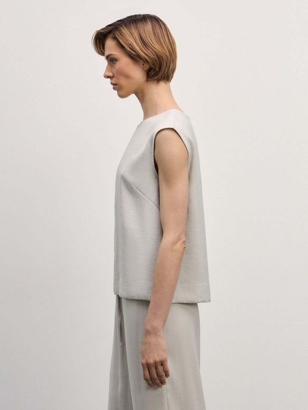 Топ из вискозы прямого кроя / Zarina фото 4