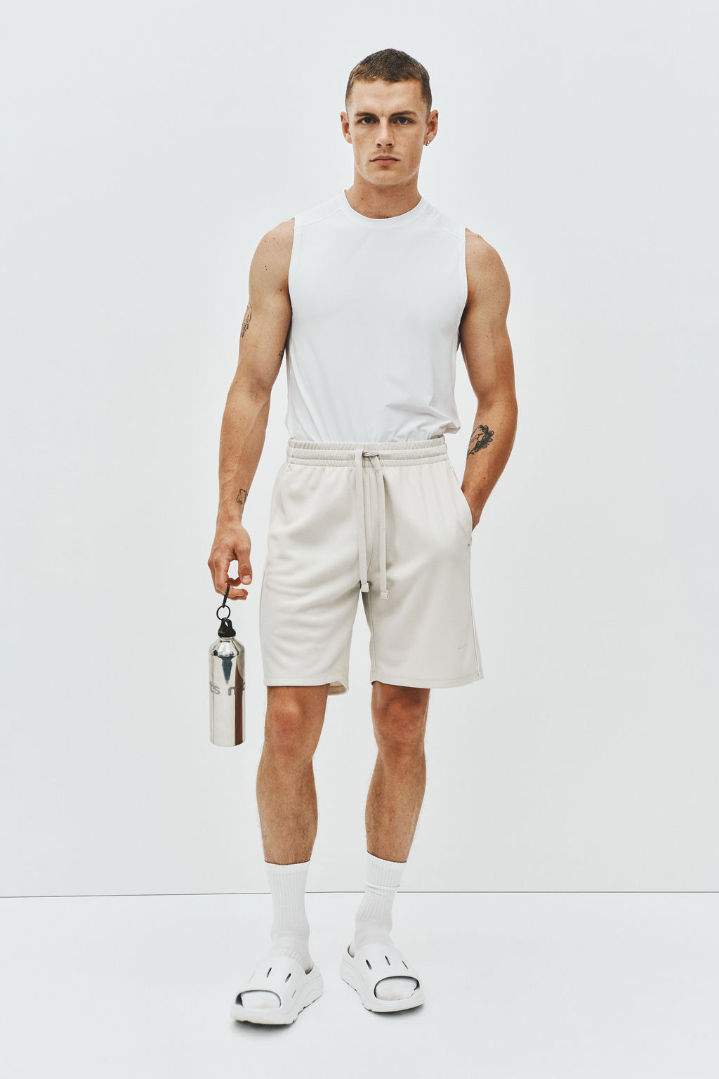 Pantal?n corto de deporte con DryMove Regular Fit - H&m фото 5