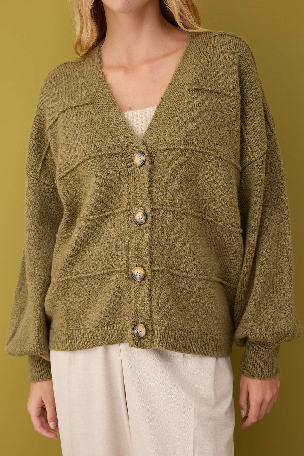 Haki Yumusak Dokulu Genis Kal?p Triko H?rka TWOAW26HI00206