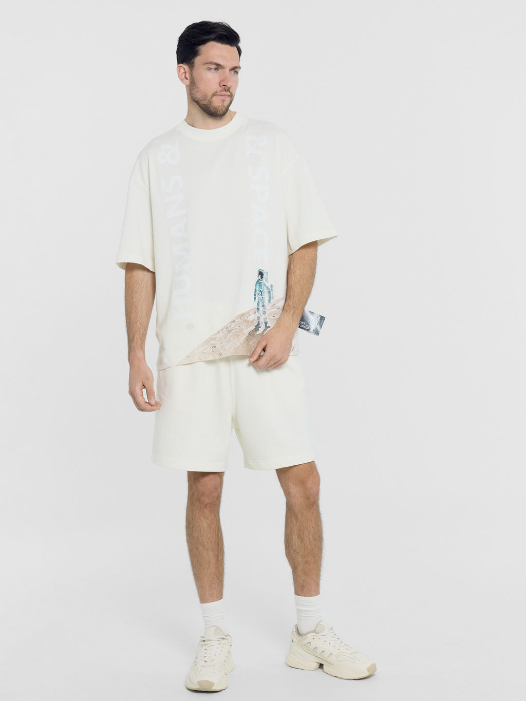 Шорты мужские в светло-молочном цвете св.молочный 131093