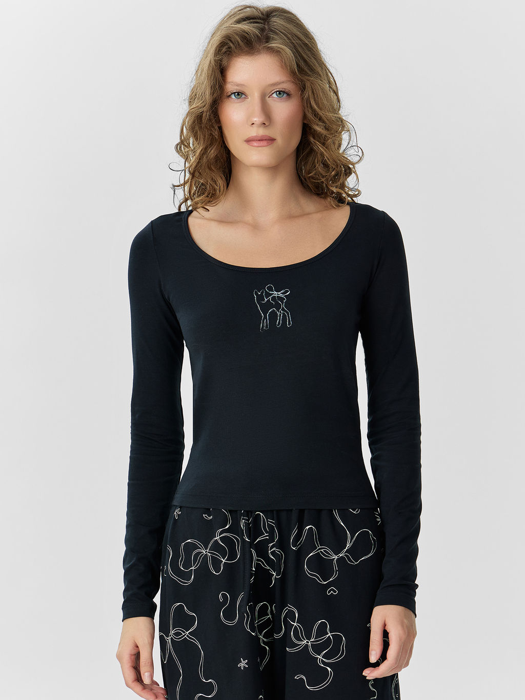 Комплект домашний женский черный с принтом - Mark formelle фото 3