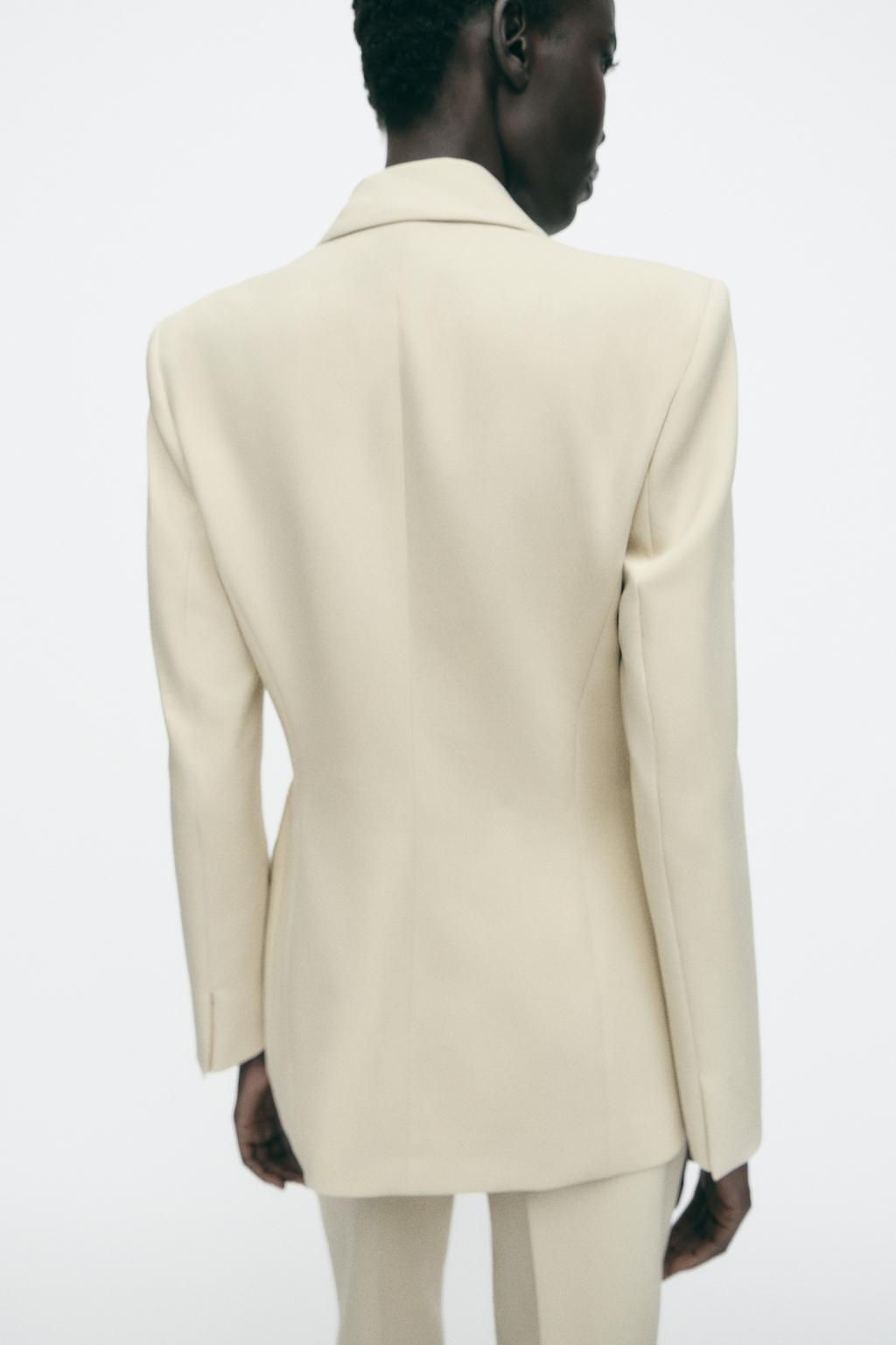FITTED BLAZER WITH SHOULDER PADS - Zara фото 4