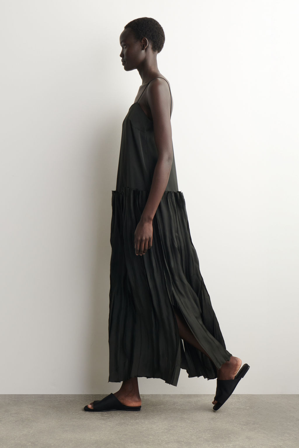 APPLIQU?D PANELLED MIDI DRESS - H&m фото 3