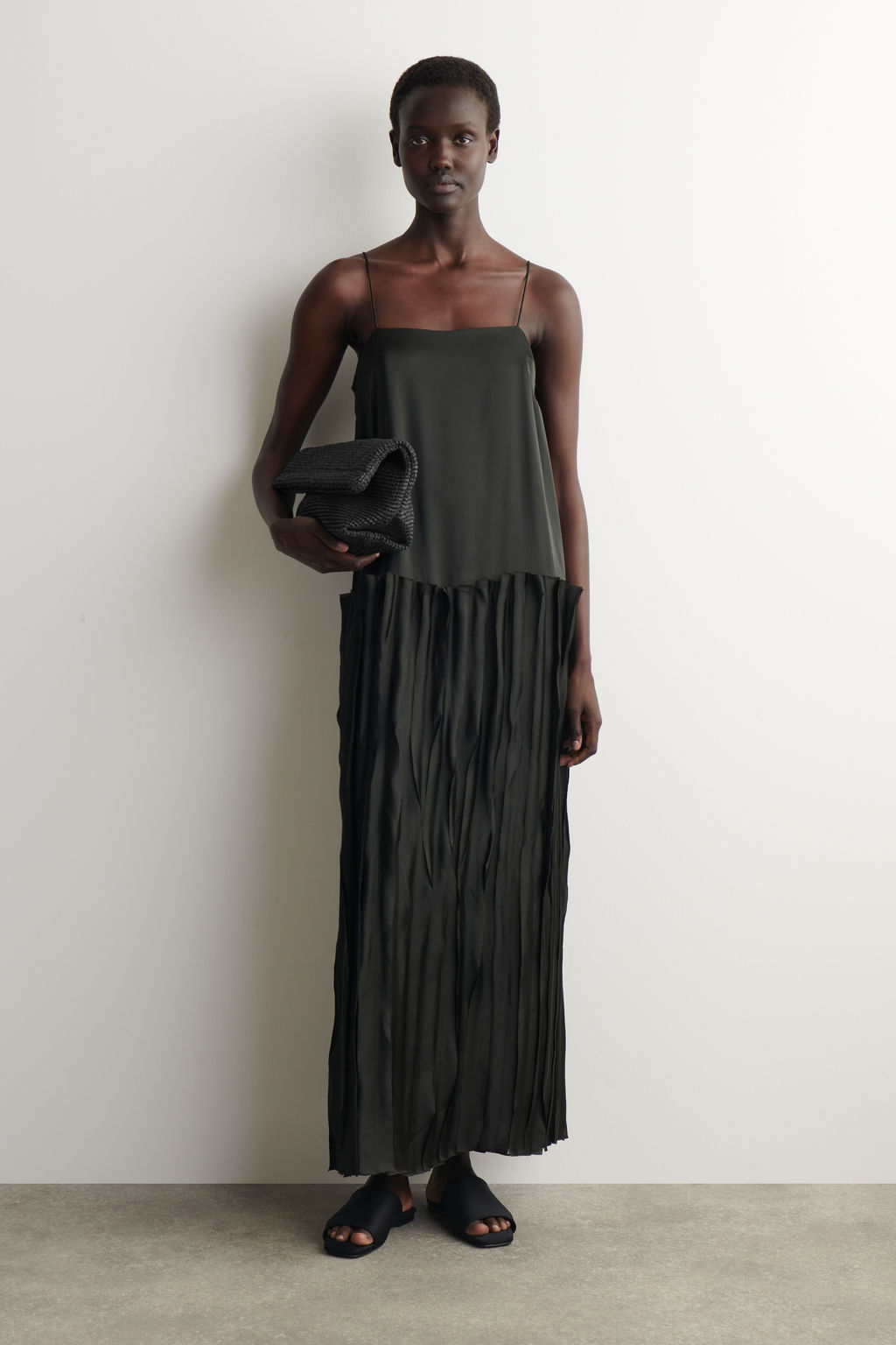 APPLIQU?D PANELLED MIDI DRESS - H&m фото 2