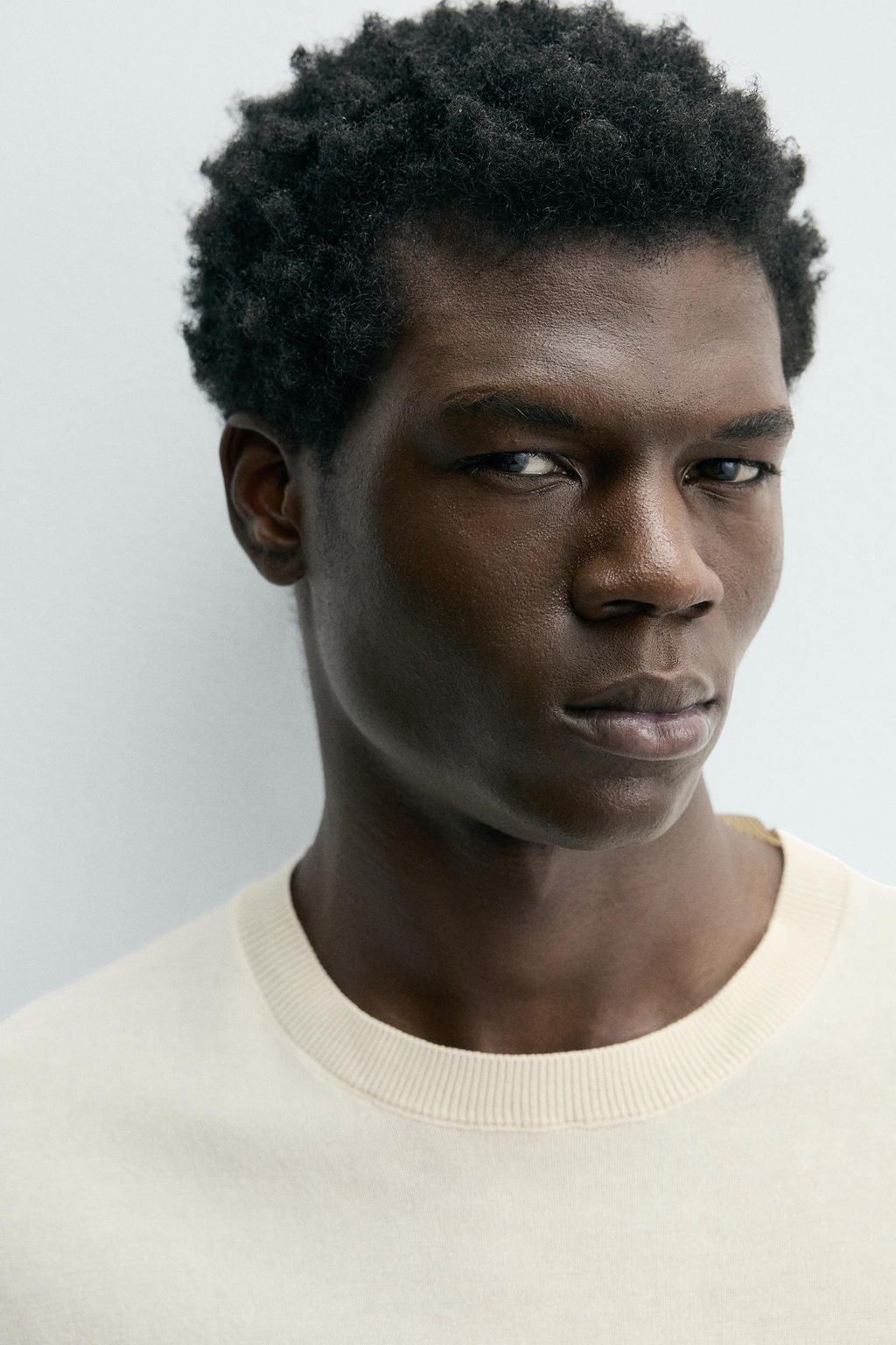 CAMISETA PUNTO LIGERO ALGOD?N / Blanco roto - Zara фото 5