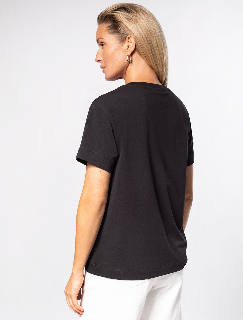 VILATTE / Футболка из премиального хлопка с авторским принтом пайетками  фото 11