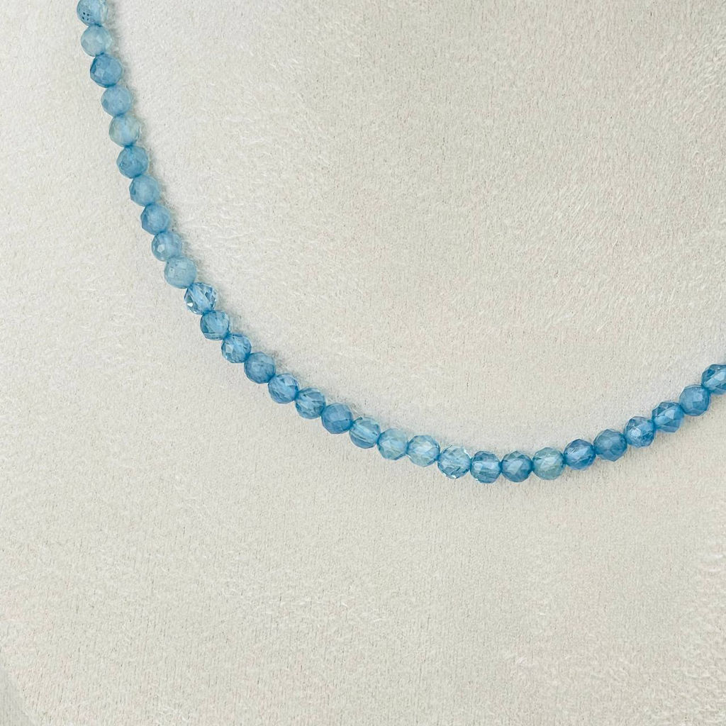 Колье из Аквамарина (градиент) 42 см +