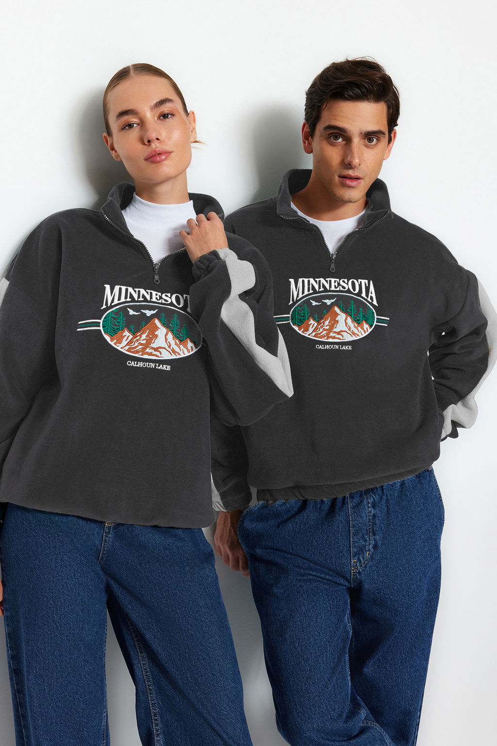 Antrasit Unisex Oversize/Genis Kesim Dik Yaka Anti-pilling Polar Sweatshirt TMNAW24SW00034