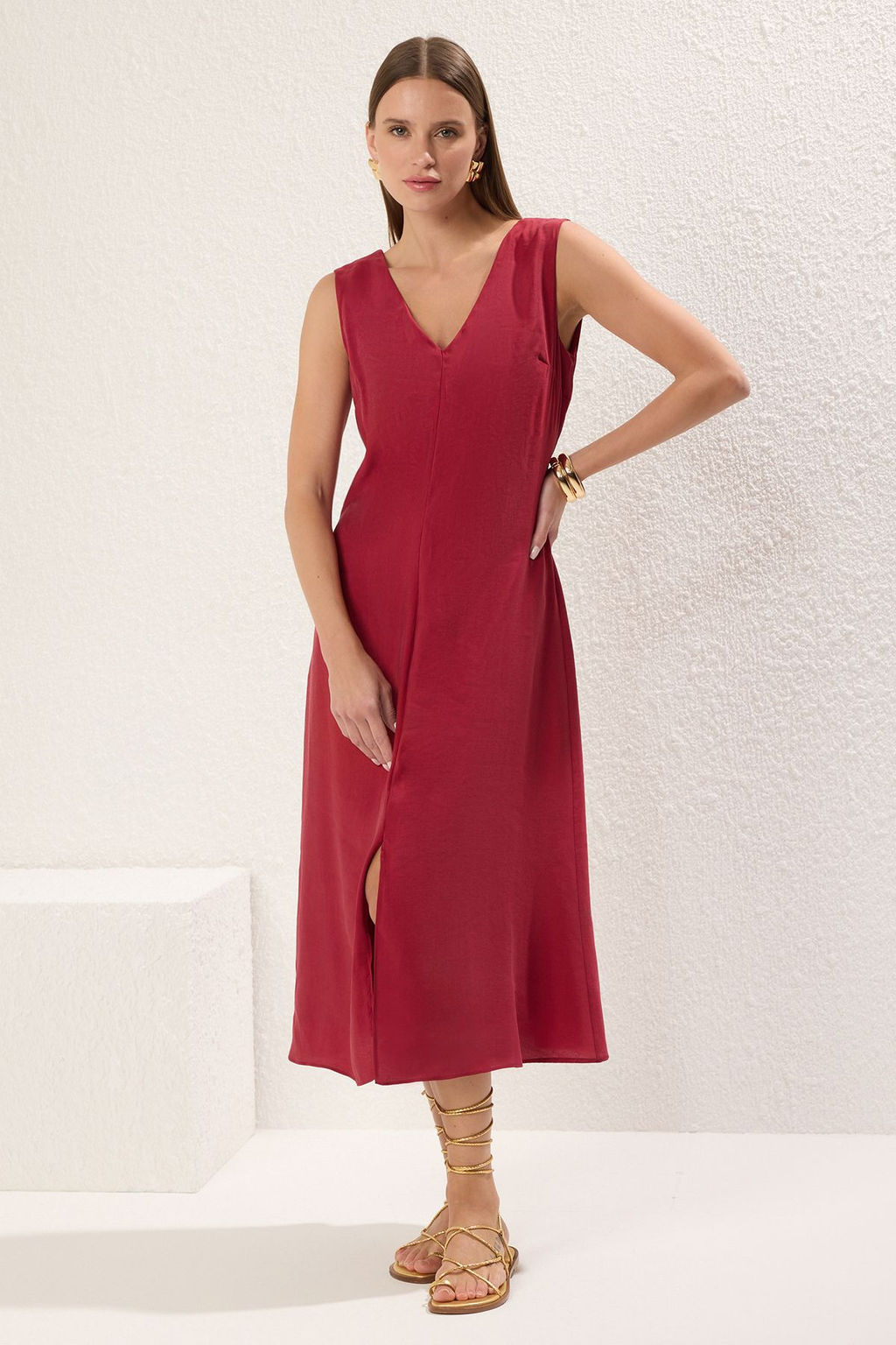 TRENDYOLMILLA Bordo Duz Kesim Midi Dokuma Elbise TWOSS25EL00288  фото 2