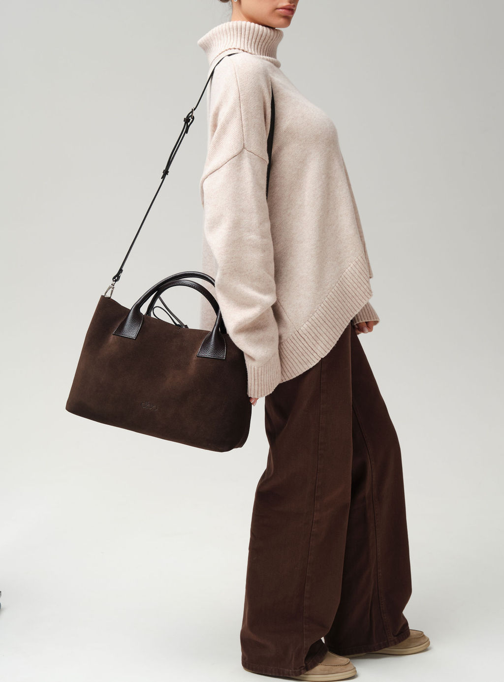 Замшевая сумка Iris DBR 31372 черный каштан  фото 11