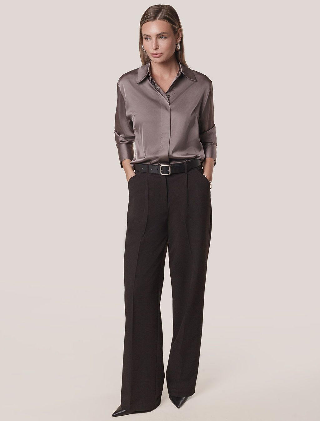 D24.284 Брюки женские черный