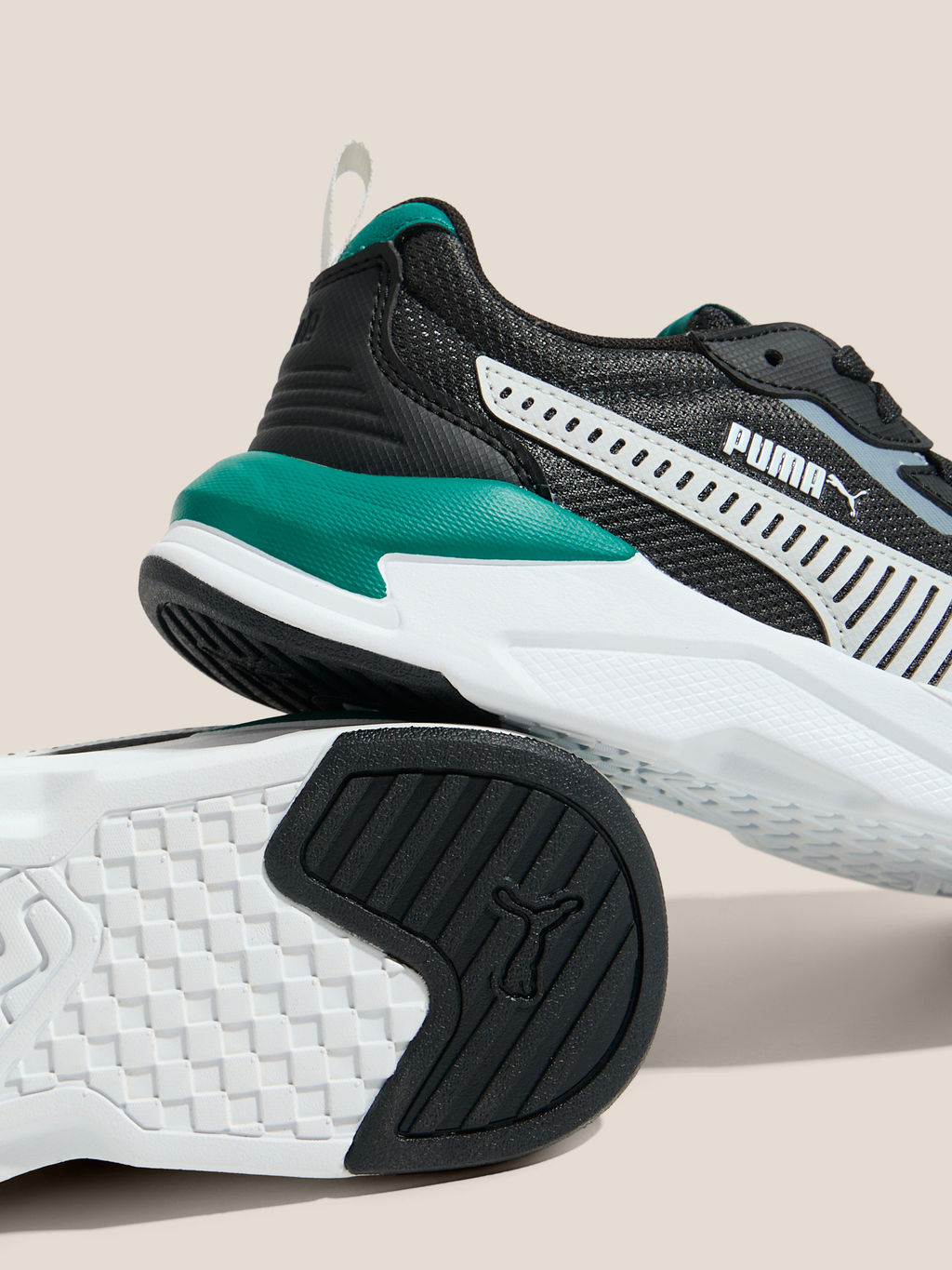 Детские кроссовки PUMA X-Ray 3 LT Jr Артикул 4588632, черный