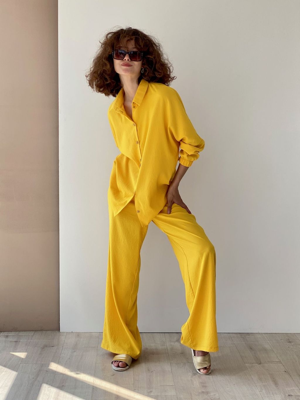 9406 Костюм летний в цвете шафран - Martichelli фото 19