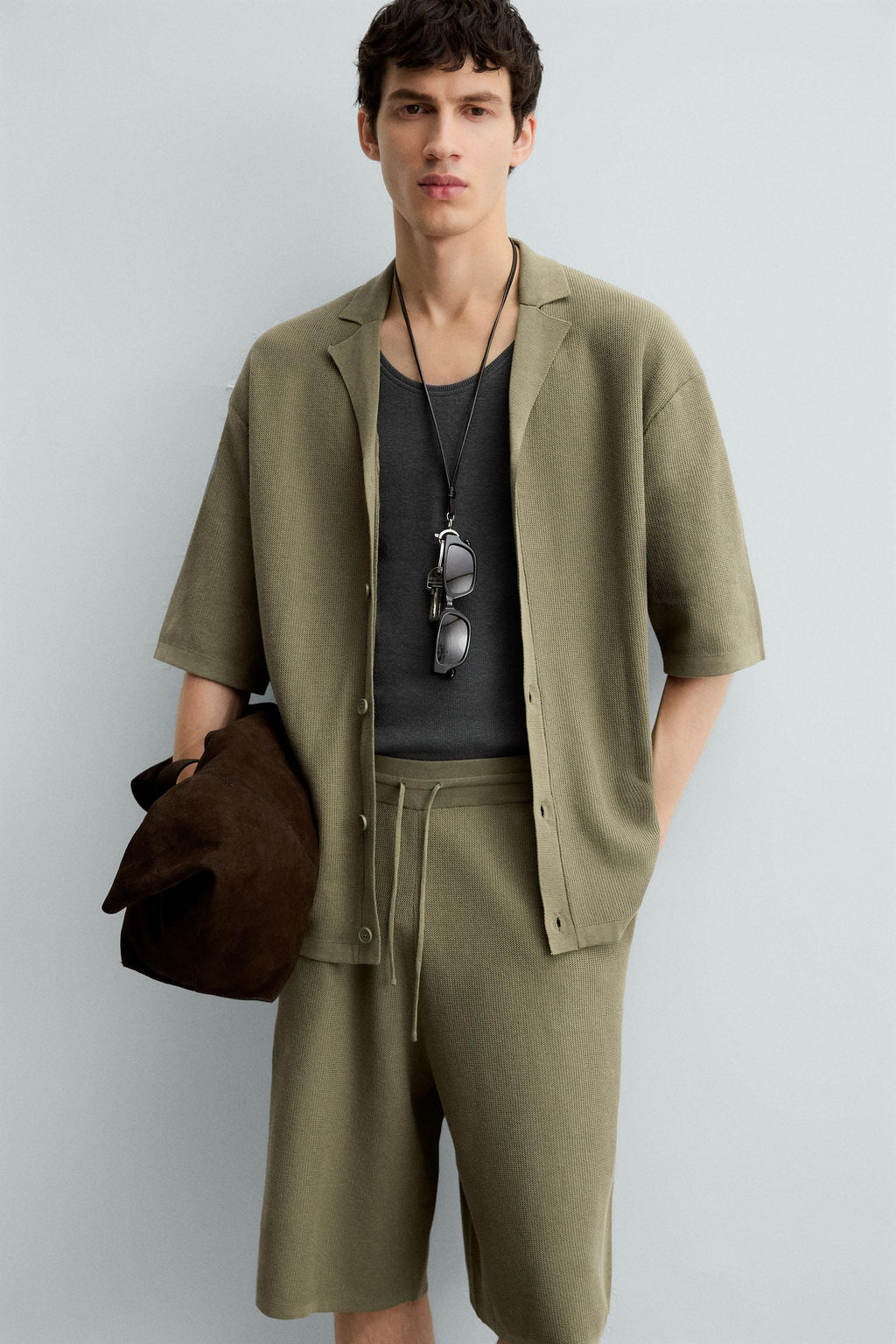 TEXTURED KNITTED BERMUDA SHORTS - Zara фото 14