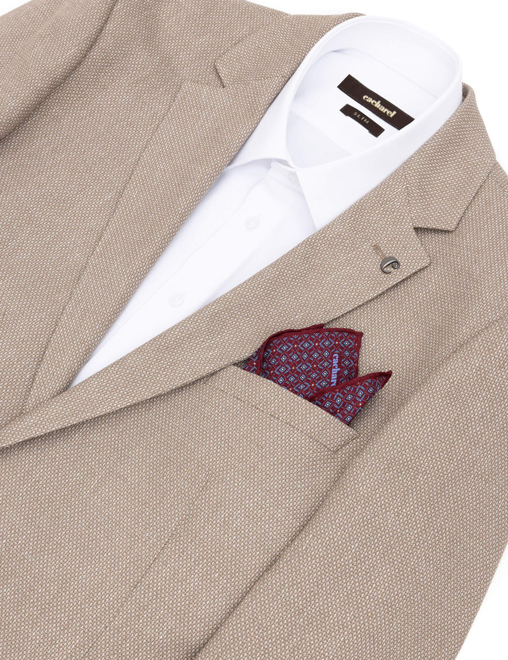 Красный шелковый платок