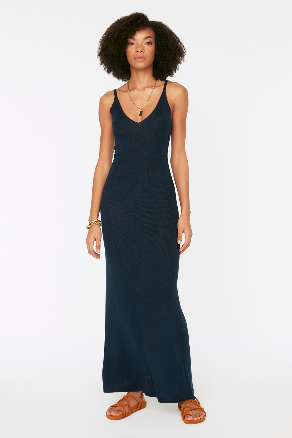 TRENDYOLMILLA Lacivert Maxi Triko Ince Ask?l? Basic Elbise TWOSS20EL1574