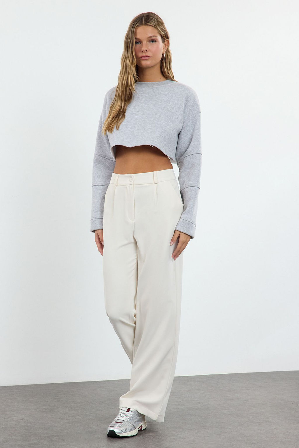 Ekru Yuksek Bel Wide Leg/Genis Paca Pilili Dokuma Kumas Pantolon TWOAW21PL0076