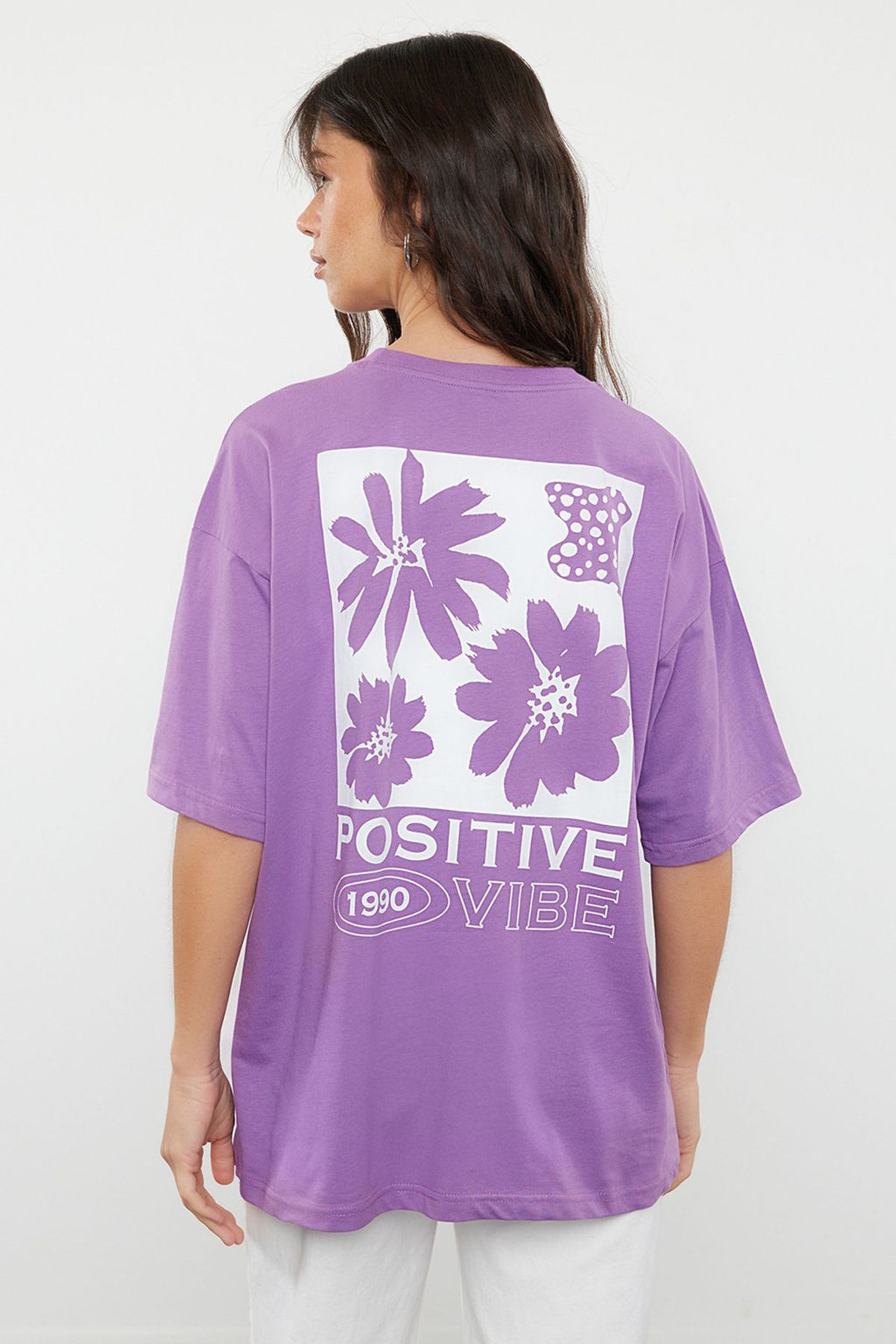 TRENDYOLMILLA Lacivert %100 Pamuk S?rt Bask?l? Oversize/Genis Kal?p Bisiklet Yaka Orme T-Shirt TWOSS23TS00321  фото 29
