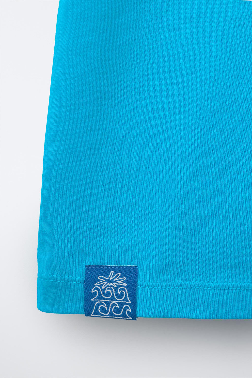 CAMISETA ESTAMPADO TEXTO / Azul / Blanco