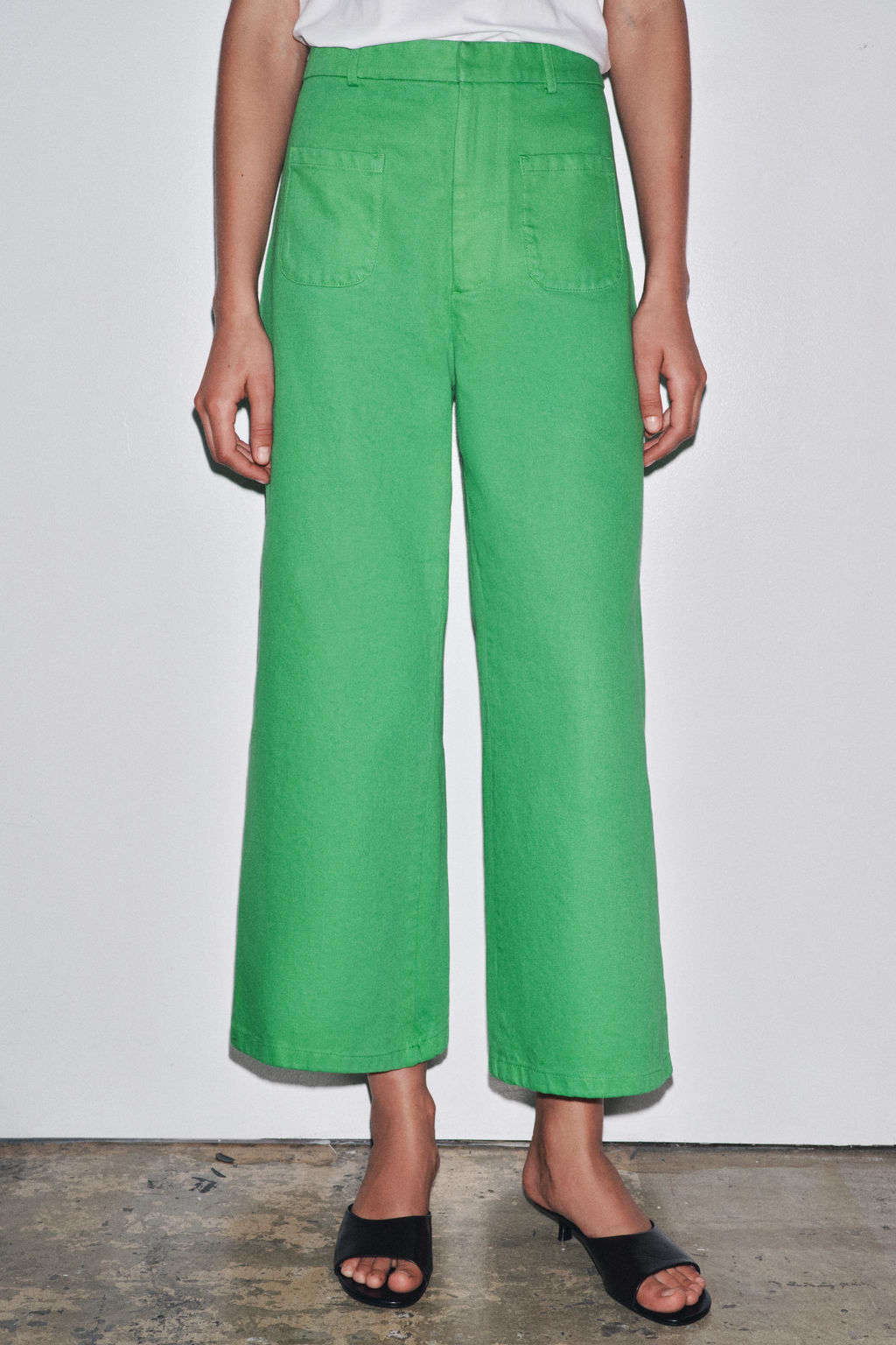 LIMITED EDITION HIGH-WAIST TROUSERS - Zara фото 2
