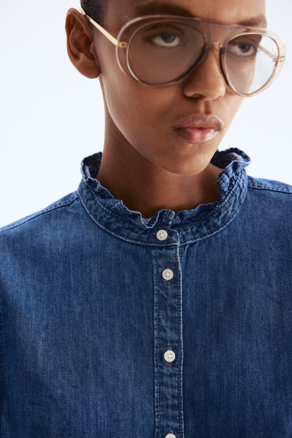 Blusa denim con volantes - H&m фото 2