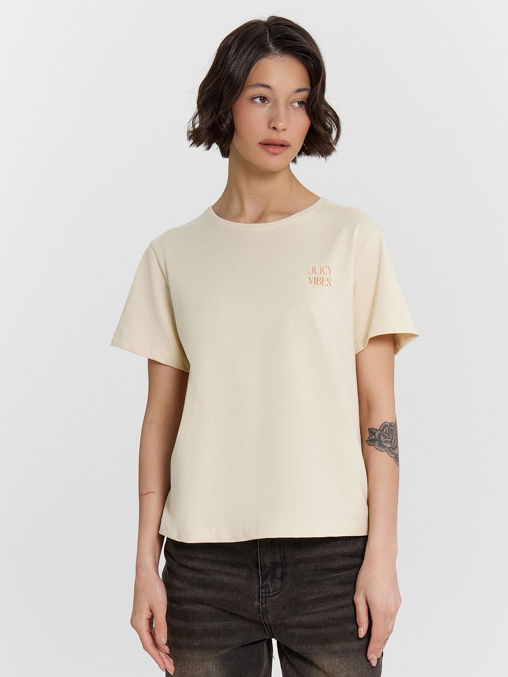 Футболка женская желтая с принтом и надписью tropical mood - Mark formelle фото 3