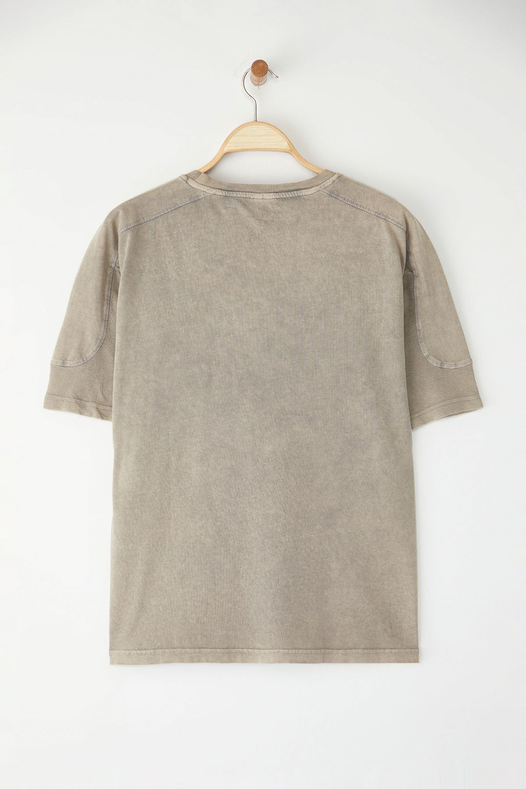TRENDYOL MAN Vizon Oversize/Genis Kesim Eskitme/Soluk Efekt Kumas Mix Detayl? T-Shirt TMNSS25TS00014 - Trendyolmilla фото 15